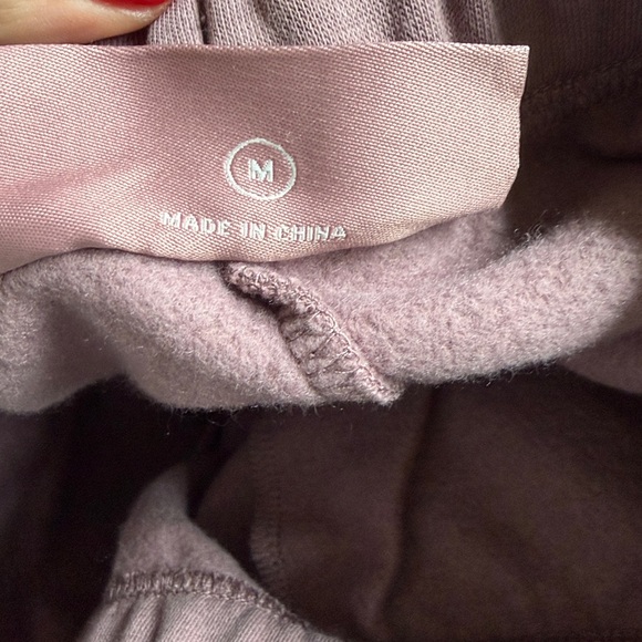 Rare Beauty Comfy Sweats Set w/ Sweatpants & Sweatshirt - Picture 5 of 7